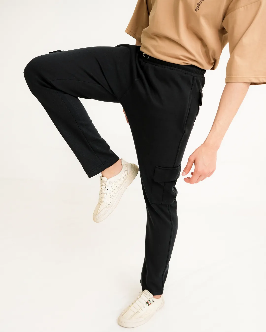 Oversized T-Shirt With Cargo Trousers